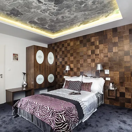 Boban Luxury 4* Σπλιτ