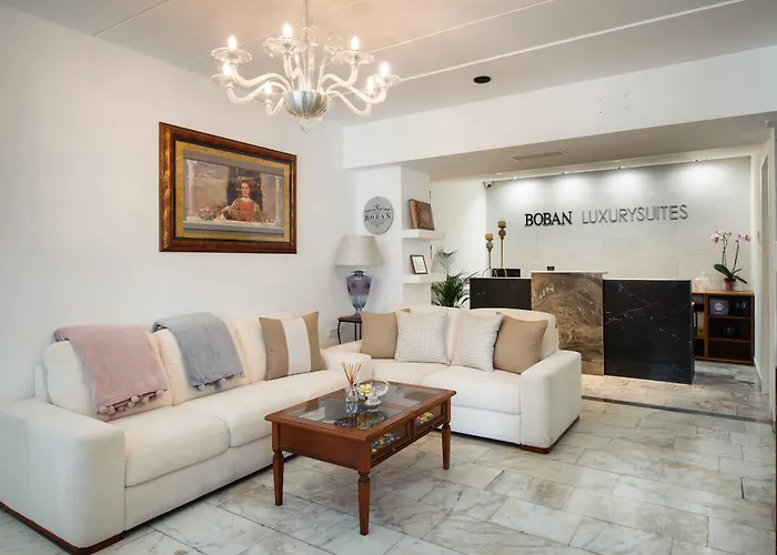 לינה וארוחת בוקר Boban Luxury ספליט