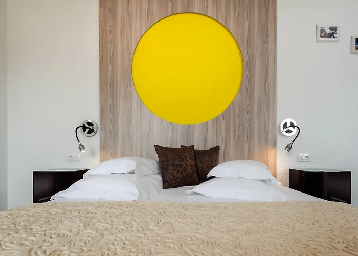 Boban Luxury 4* ספליט