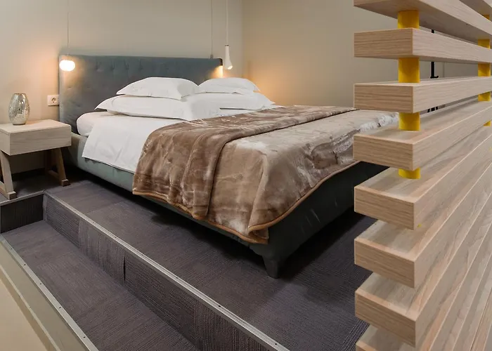 לינה וארוחת בוקר Boban Luxury ספליט