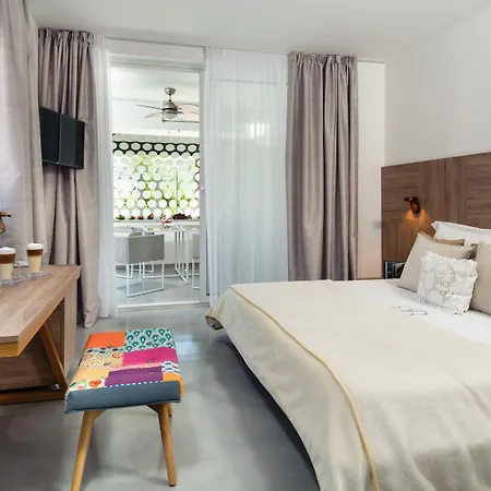 بوبان لوكجري سويتس 4* سبليت