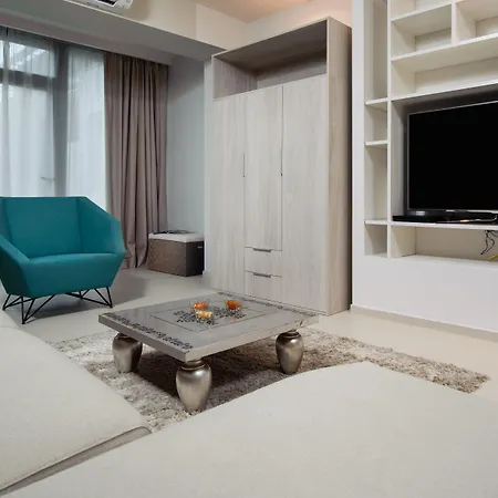 Boban Luxury Nocleg ze śniadaniem 4*