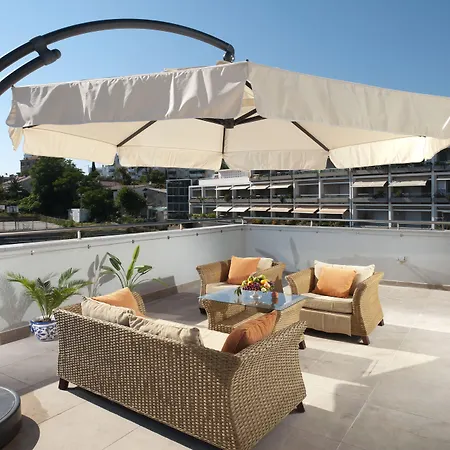 بوبان لوكجري سويتس 4*