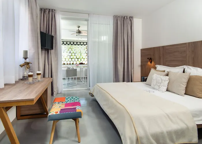 博班豪华套房酒店 4* 斯普利特