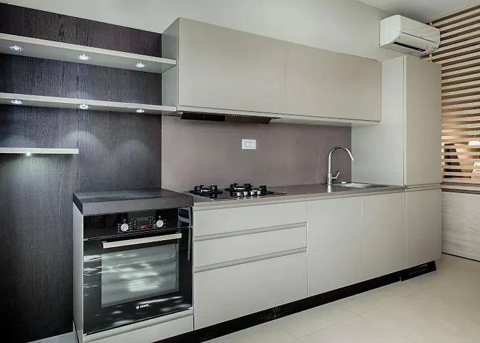 博班豪华套房酒店