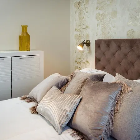 Boban Luxury 4* ספליט